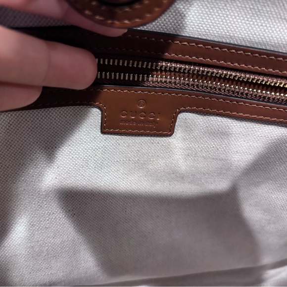 Gucci tote - Picture 3 of 5